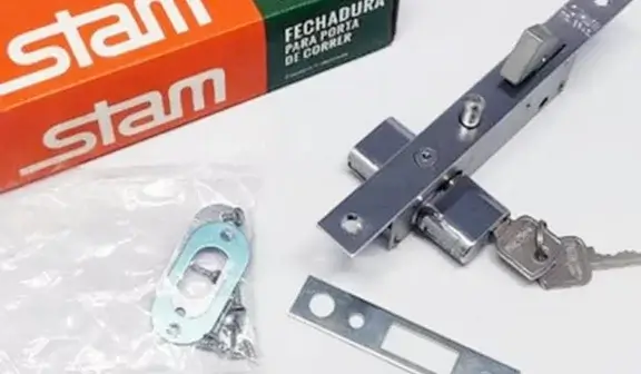 trocar fechadura da porta